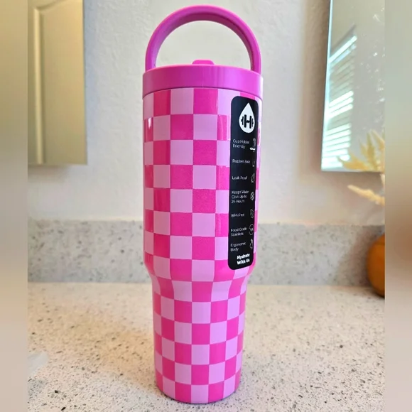 Bubblegum Checkers - Picture 5 of 14